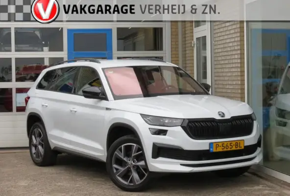 1.5 TSI DSG Sportline Business Camera|Trekhaak|Schaalstoelen|Winter Pakket|Ad. Cruise|CarP