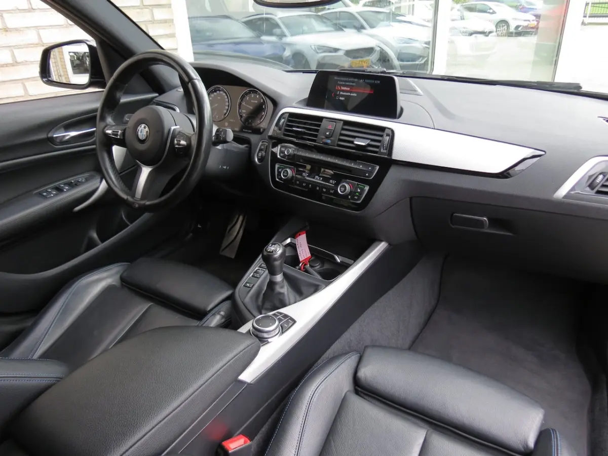 118i M Sport Edition Shadow-Line|Navi|Clima|Cruise|PDC|Vol Leder Sport int.|LED|18'' Incl|
