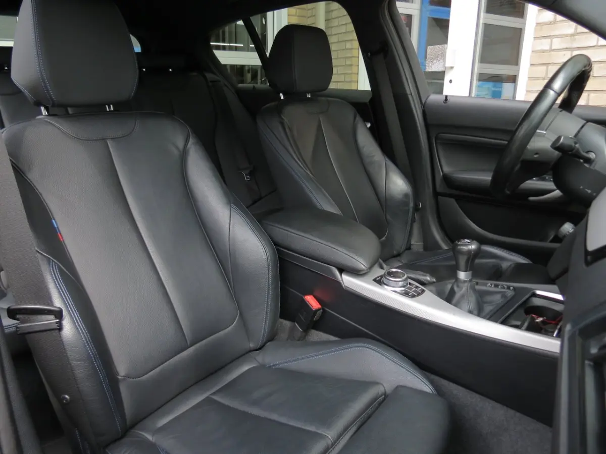 118i M Sport Edition Shadow-Line|Navi|Clima|Cruise|PDC|Vol Leder Sport int.|LED|18'' Incl|