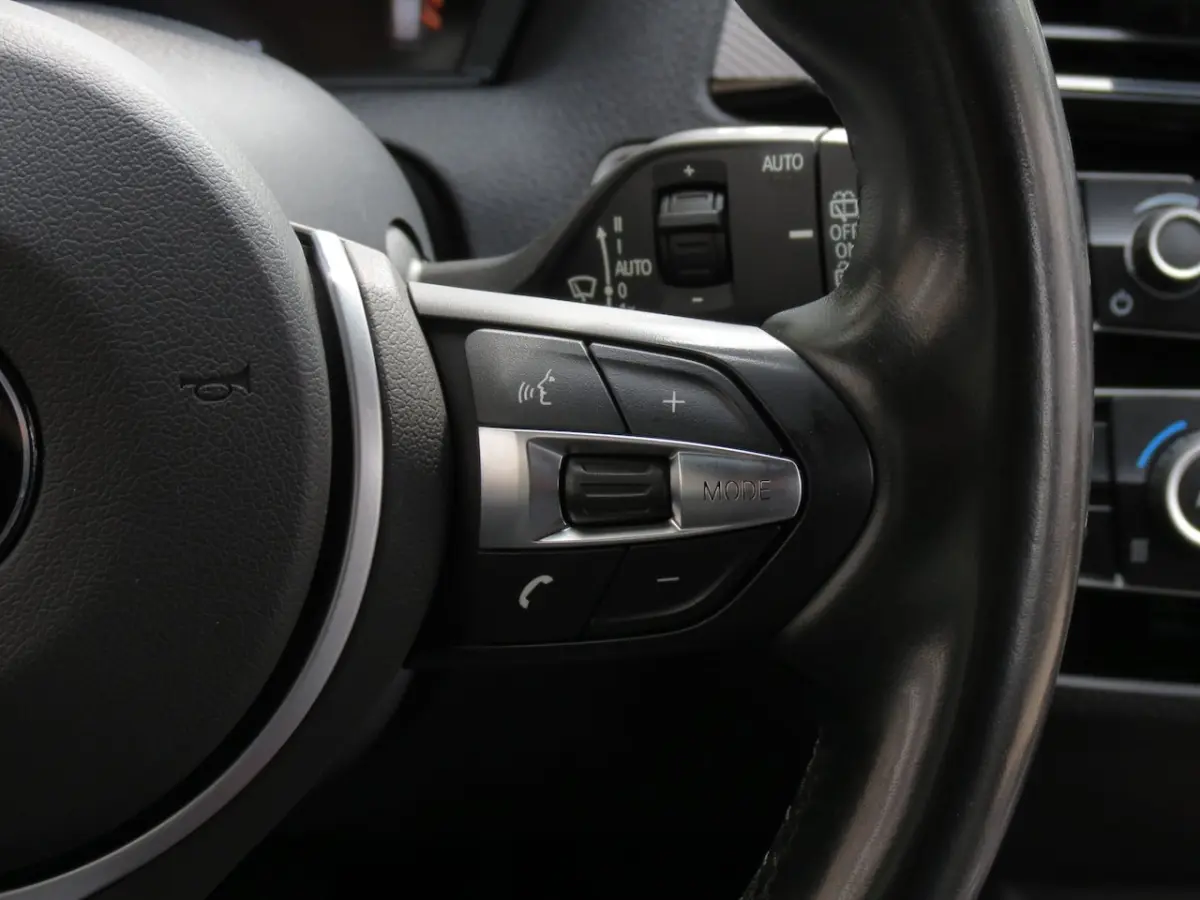 118i M Sport Edition Shadow-Line|Navi|Clima|Cruise|PDC|Vol Leder Sport int.|LED|18'' Incl|