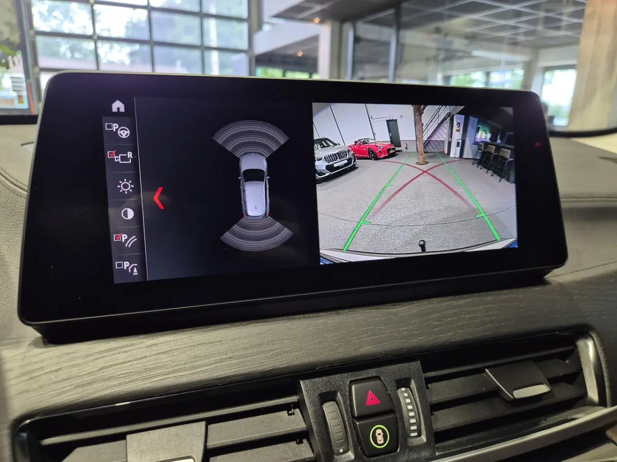 xDrive25e High Executive Sportline | Bruin leder | Camera | HUD | Trekhaak | 4x4