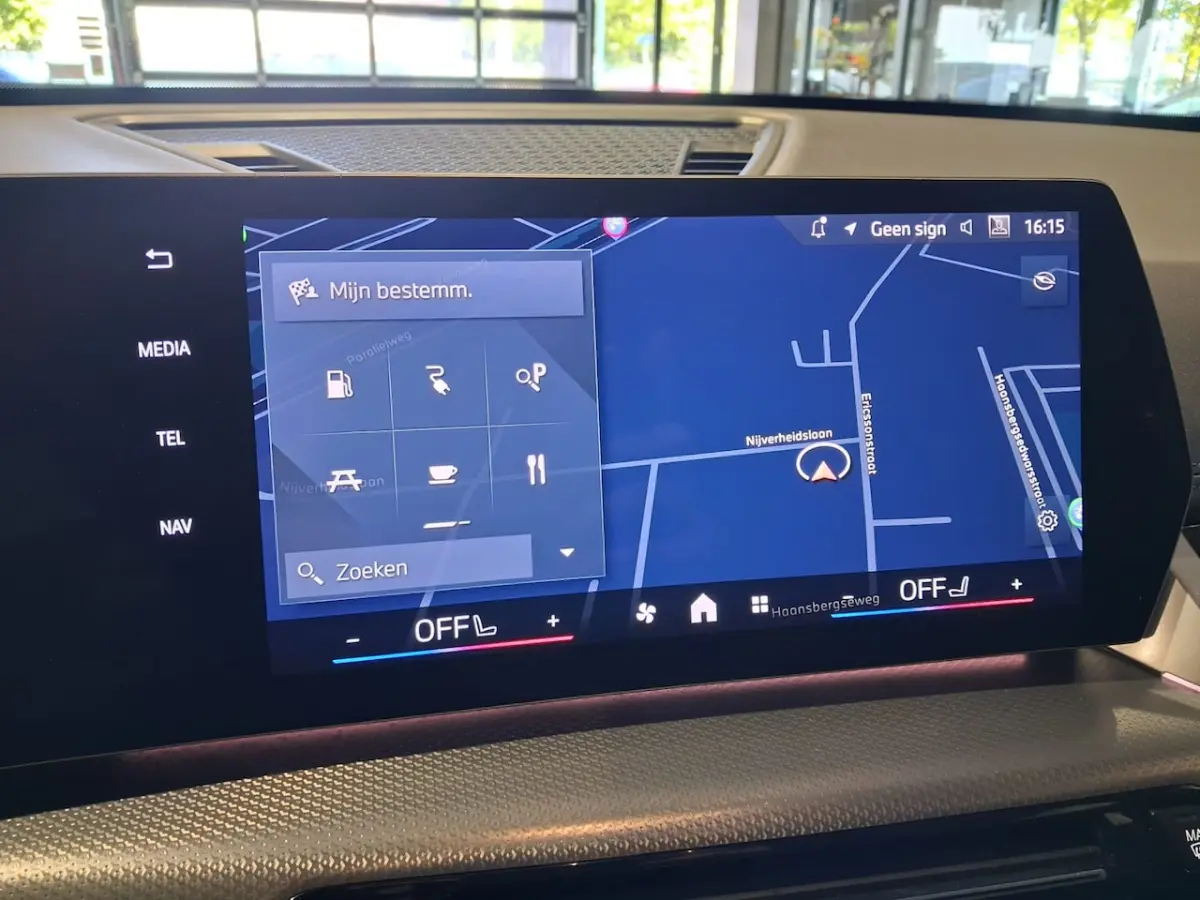 xDrive25e High Executive M-Sport | Camera | CarPlay | Navigatie | 4x4