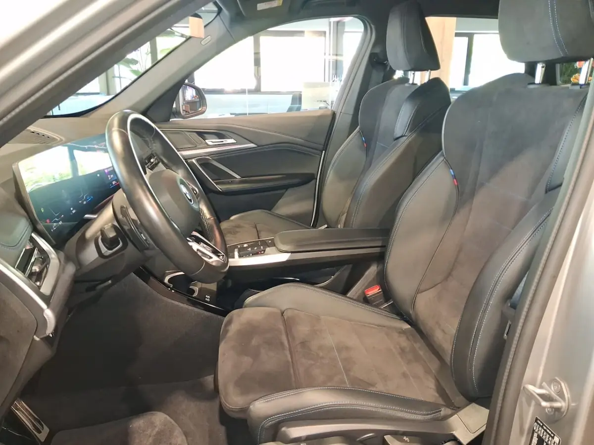 xDrive25e High Executive M-Sport | Camera | CarPlay | Navigatie | 4x4