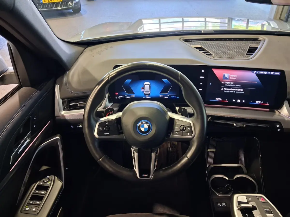 xDrive25e High Executive M-Sport | Camera | CarPlay | Navigatie | 4x4