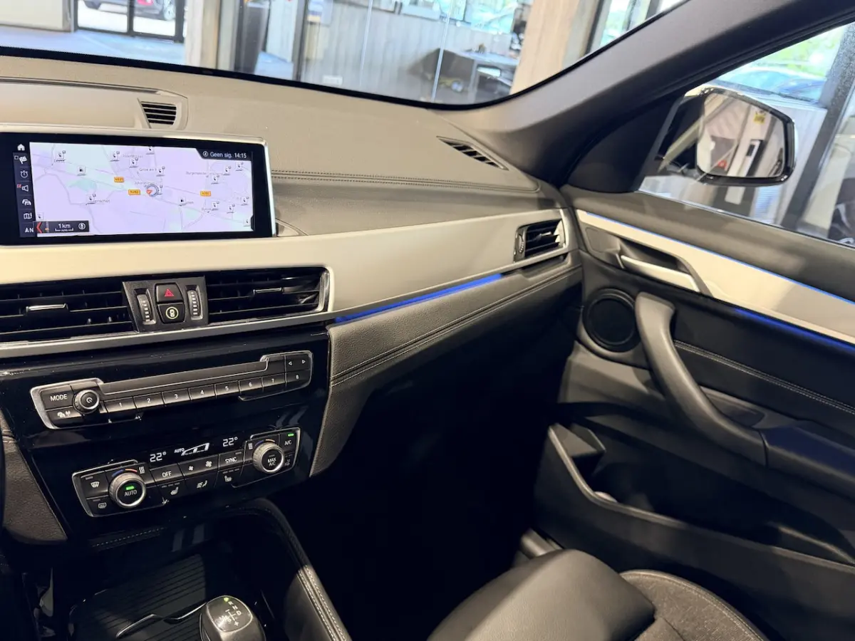 xDrive25e Executive M-Sport | 19â | Camera | Trekhaak | Stoelverwarming | 4x4