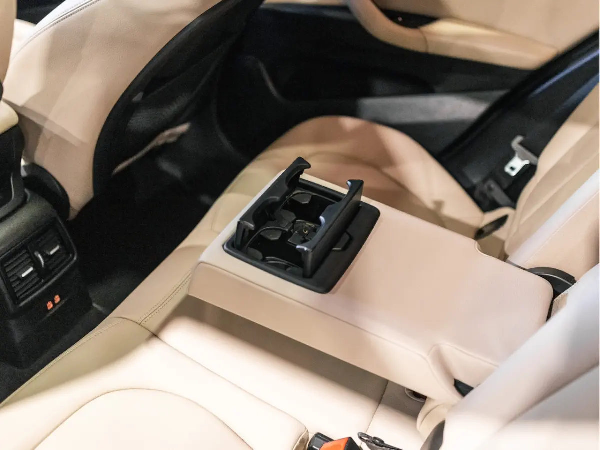 sDrive20i 190pk Executive X-Line | Facelift | Panorama | Camera | HUD | Leder beige | Came