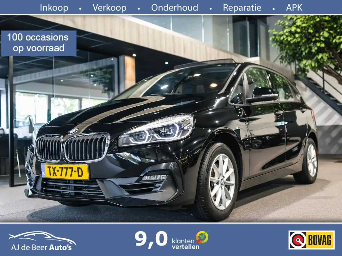 218i Corporate Lease Executive Facelift | Panorama | Navigatie | Trekhaak | LED