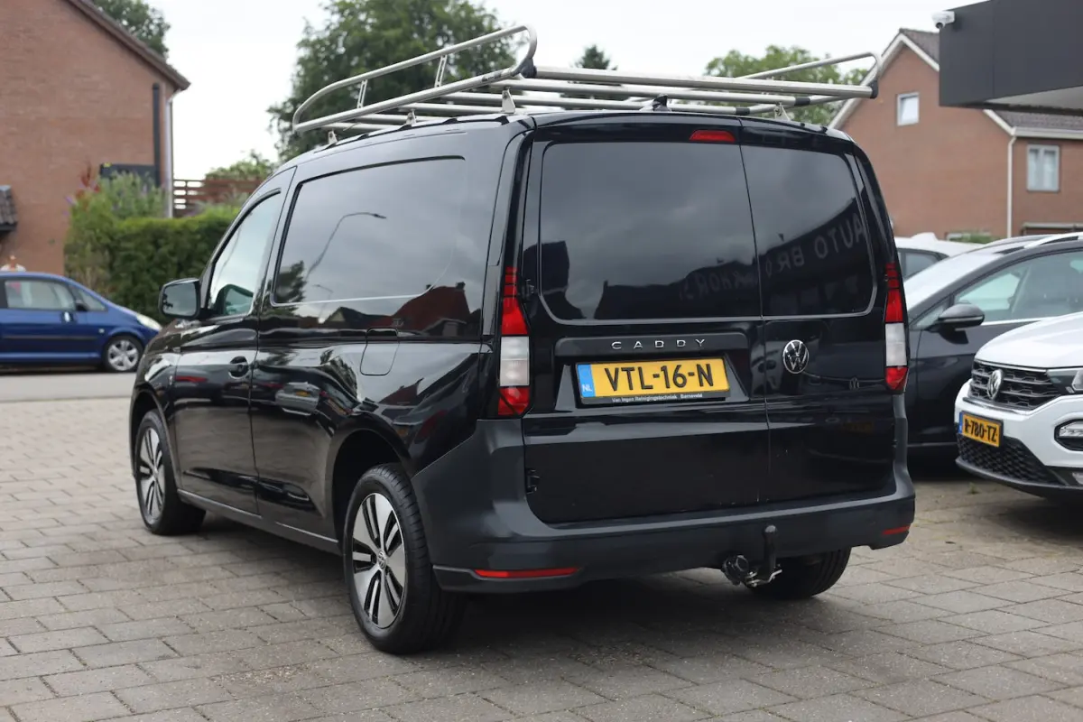 2.0 TDI COMFORT | NAVI | CARPLAY | TREKHAAK