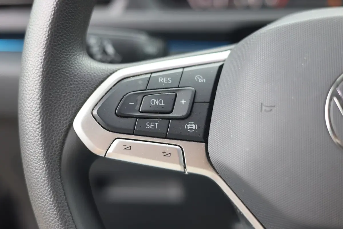 2.0 TDI COMFORT | NAVI | CARPLAY | TREKHAAK
