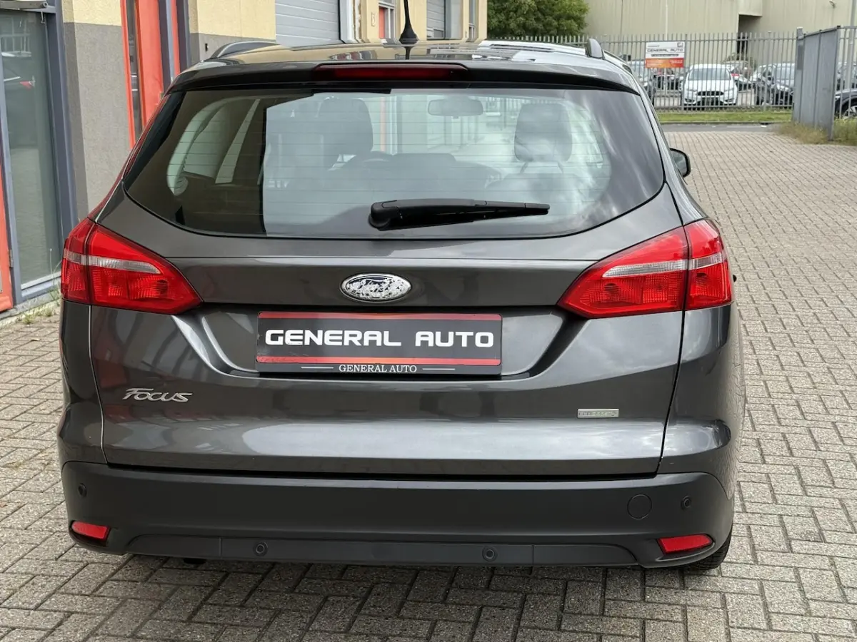 1.0 EcoBoost Titanium, NAVI, Nieuwe DistributieRiem