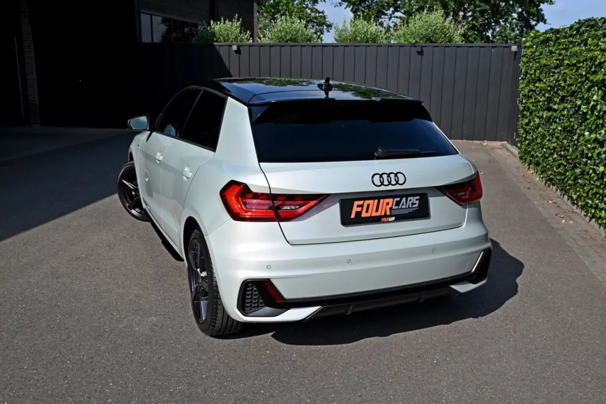 25 TFSI S edition | 2025 | 21.000KM | Achteruitrijcamera | CarPlay | Stoelverwarming | Con