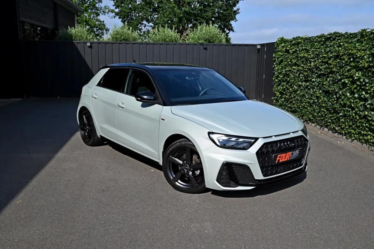 25 TFSI S edition | 2025 | 21.000KM | Achteruitrijcamera | CarPlay | Stoelverwarming | Con