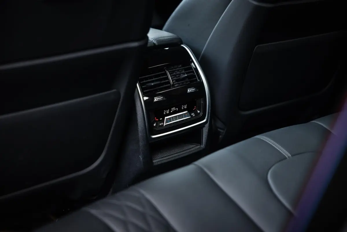 XDrive 50e M-Sport | Individual | M Massage Zetels | BTW