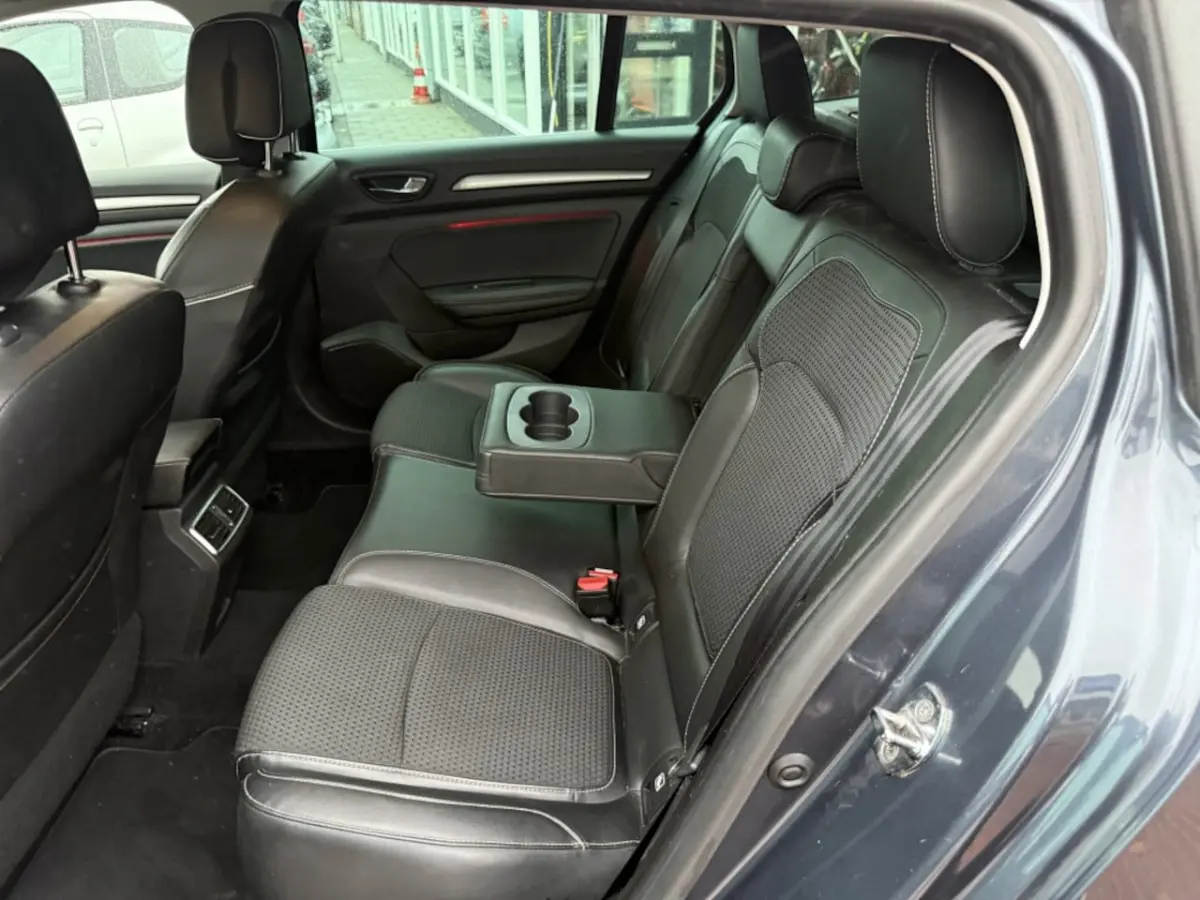 1.2 TCe 130 GT-Line | trekhaak | Bose | camera |