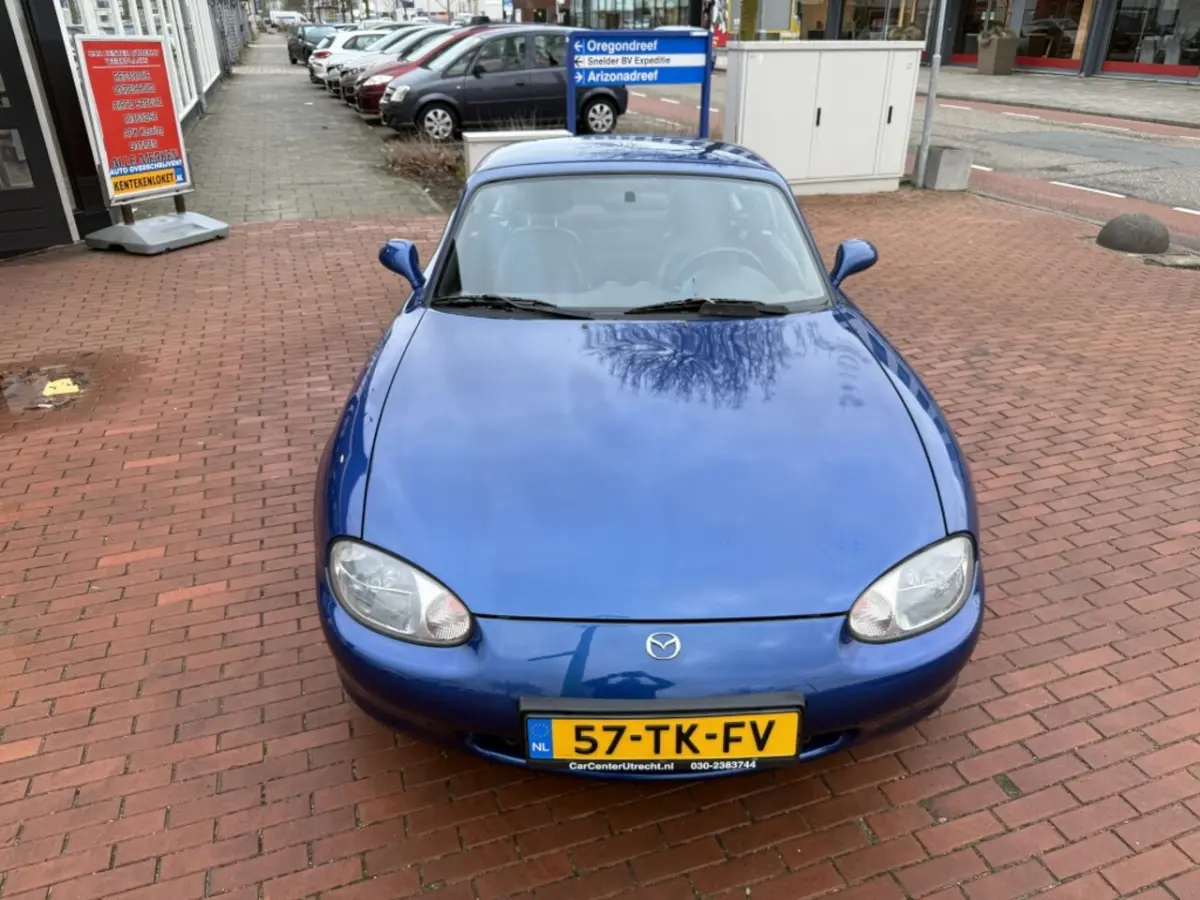 1.8i 10th Annivers. | hardtop | airco |
