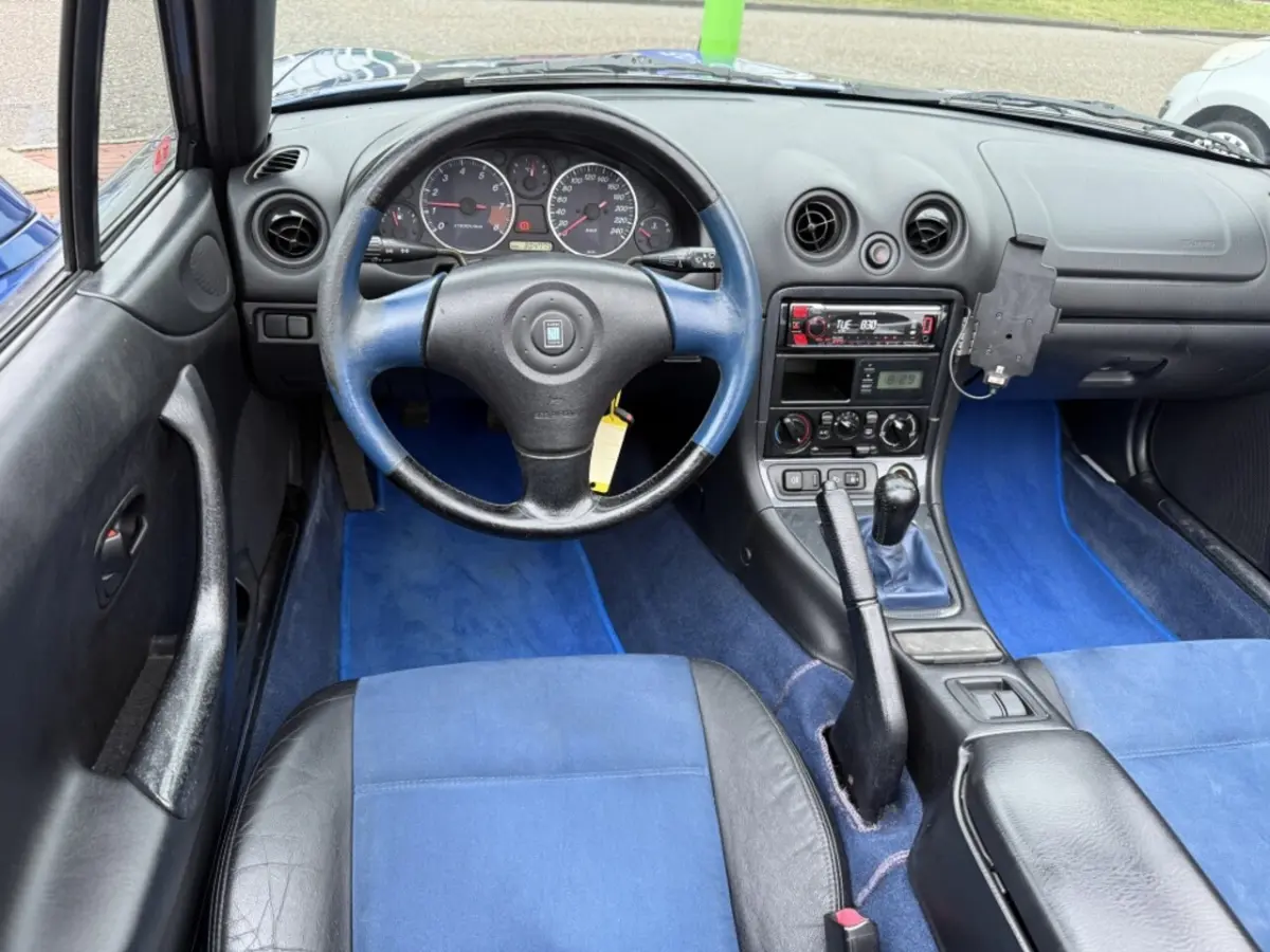 1.8i 10th Annivers. | hardtop | airco |