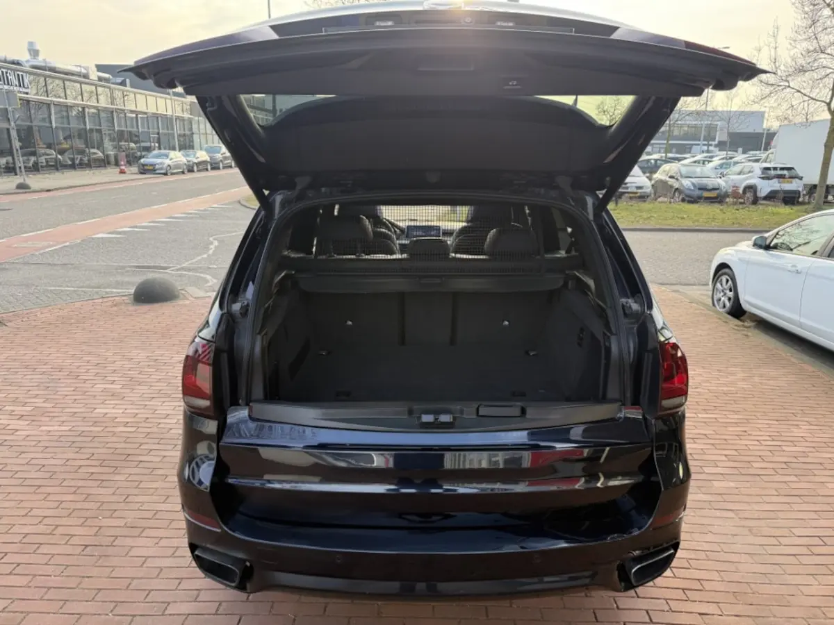 xDrive40e iPerformance High Executive