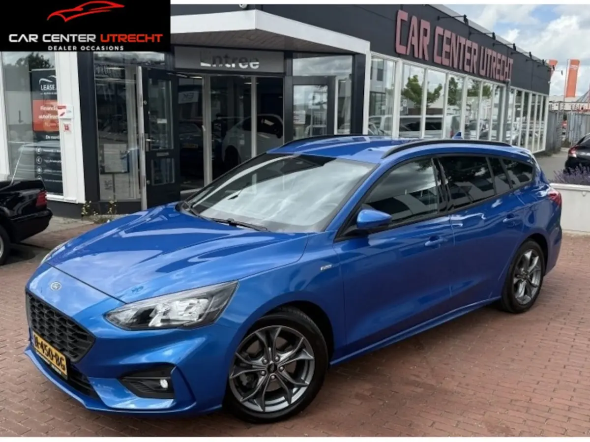 1.5 EcoBoost ST Line Business | apk 13-01-2028 |