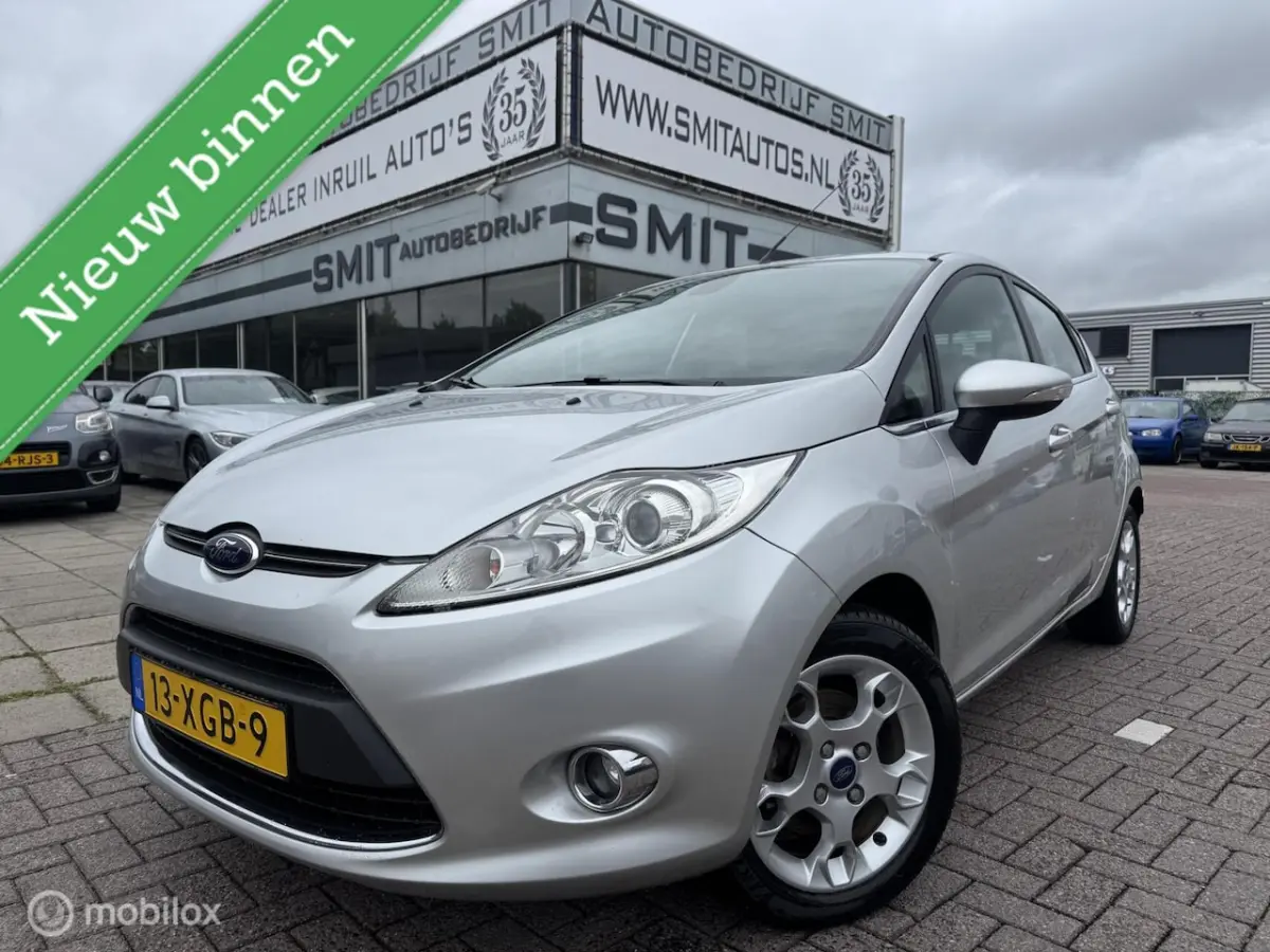 Ford Fiesta 2012 Benzine Handgeschakeld leasen