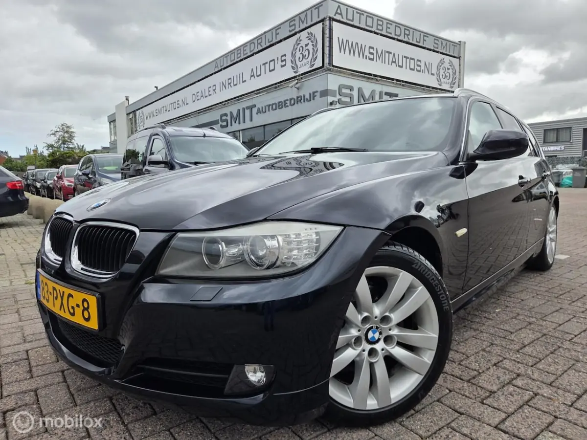 BMW 3-serie Touring 2011 Benzine Handgeschakeld leasen