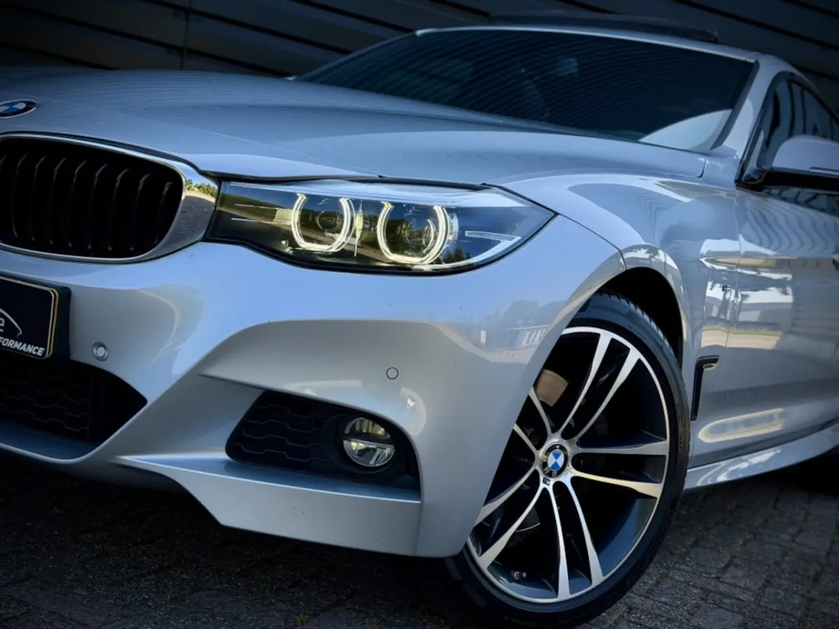 330i xDrive M-SPORT PANO|H/K|KEYLESS|M STOEL