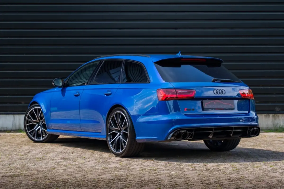 4.0 TFSI PERF. PANO|B&O|CERAMIC|AKRA|HUD|NIGHTVIS|SOFTCLOSE