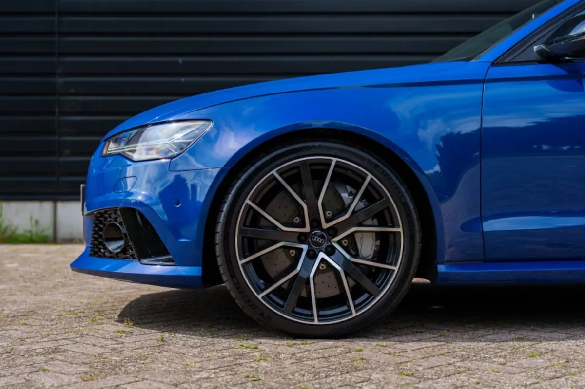 4.0 TFSI PERF. PANO|B&O|CERAMIC|AKRA|HUD|NIGHTVIS|SOFTCLOSE