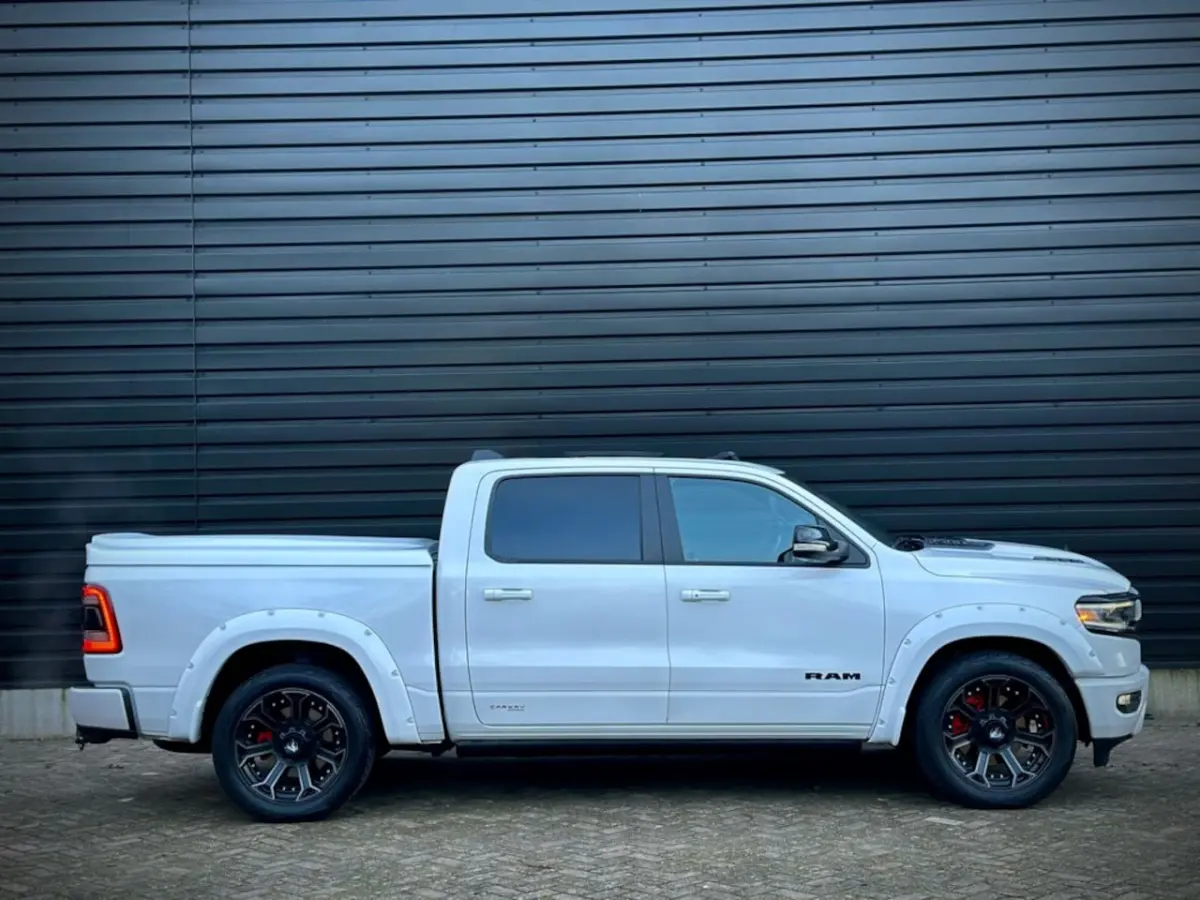 5.7 V8 4x4 CC LIMITED NIGHT|HULK|PANO|HUD|ACC|HK VOL