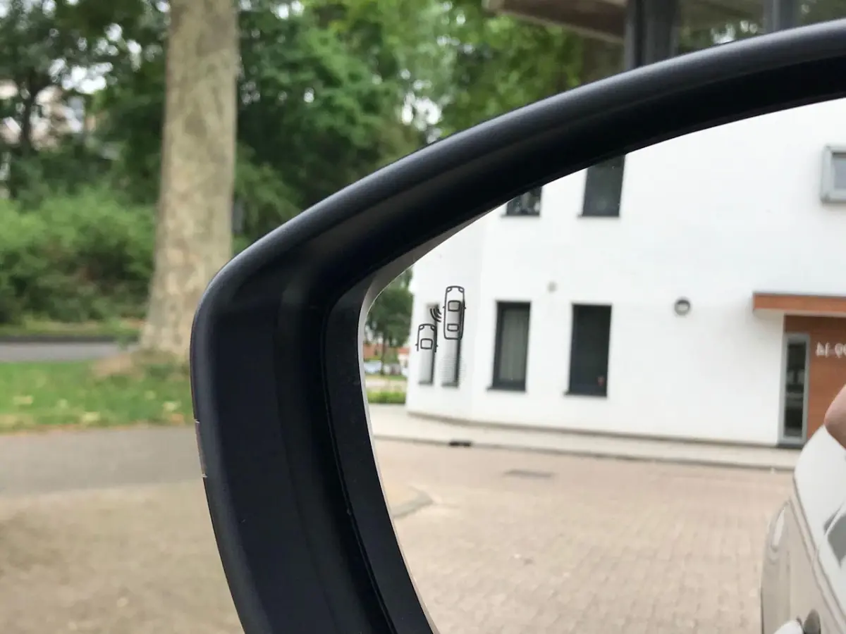 1.2 e-Hybrid Summit 360gr Camera, Navigatie, JBL Sound , Dodehoek detectie