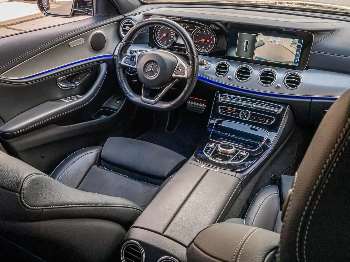 E200 AMG Line Origineel NL