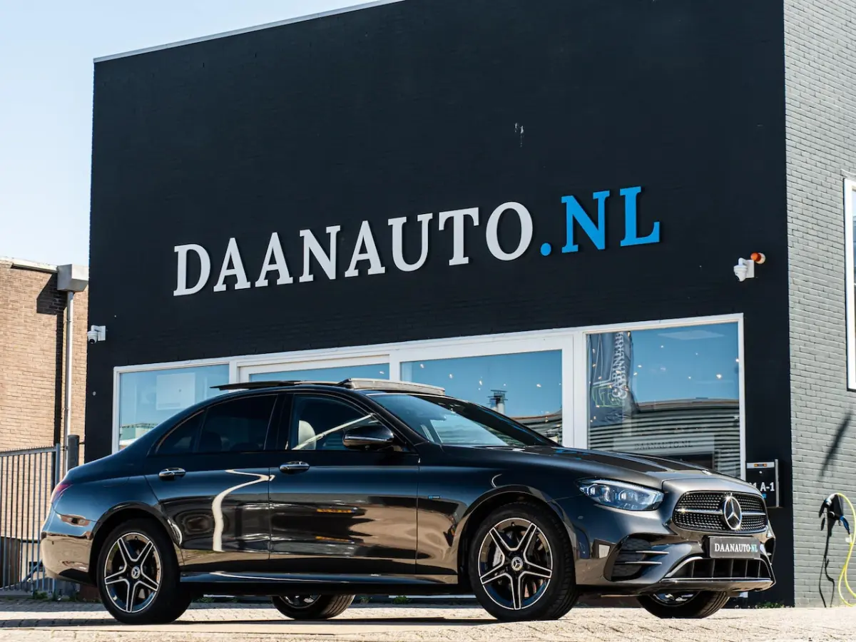 300 e Business Solution AMG Full option Burmester Pano Memory Acc Glascoating