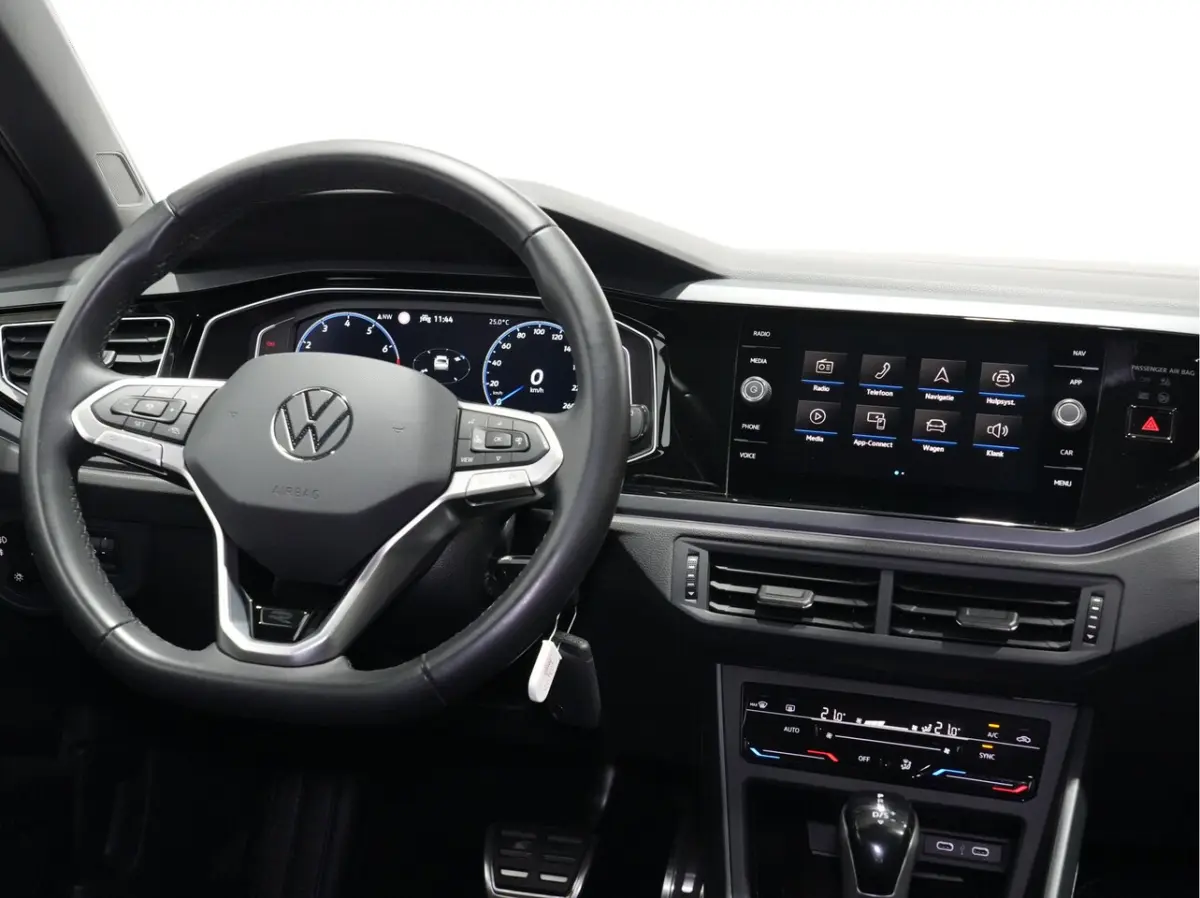 1.0 95pk TSI R Line Navigatie