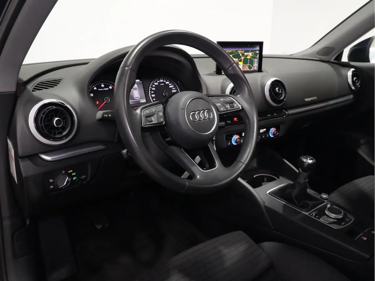 1.0 115pk TFSI Design Pro Line Plus Navigatie Cruise Control Sportstoelen 155