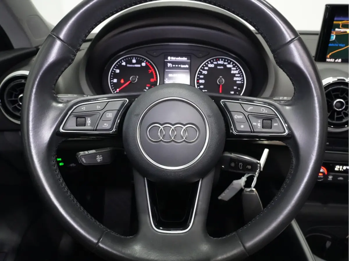 1.0 115pk TFSI Design Pro Line Plus Navigatie Cruise Control Sportstoelen 155