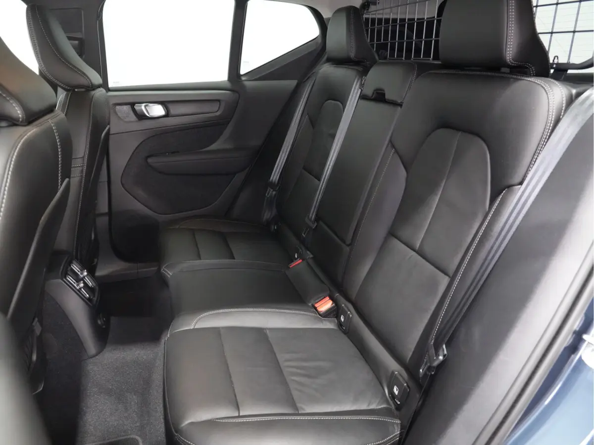 1.5 T4 Recharge Inscription Lederen bekleding Trekhaak Navigatie 211
