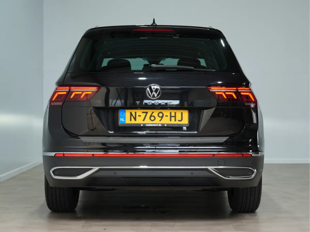 1.5 150pk DSG TSI Elegance Trekhaak wegklapbaar Navigatie AchteruitriJCAMERA 226