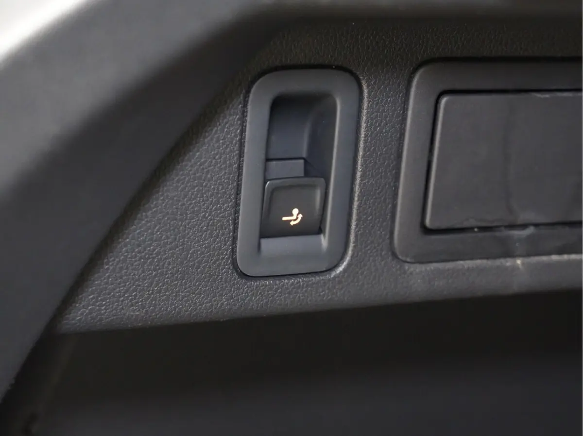 1.5 150pk DSG TSI Elegance Trekhaak wegklapbaar Navigatie AchteruitriJCAMERA 226