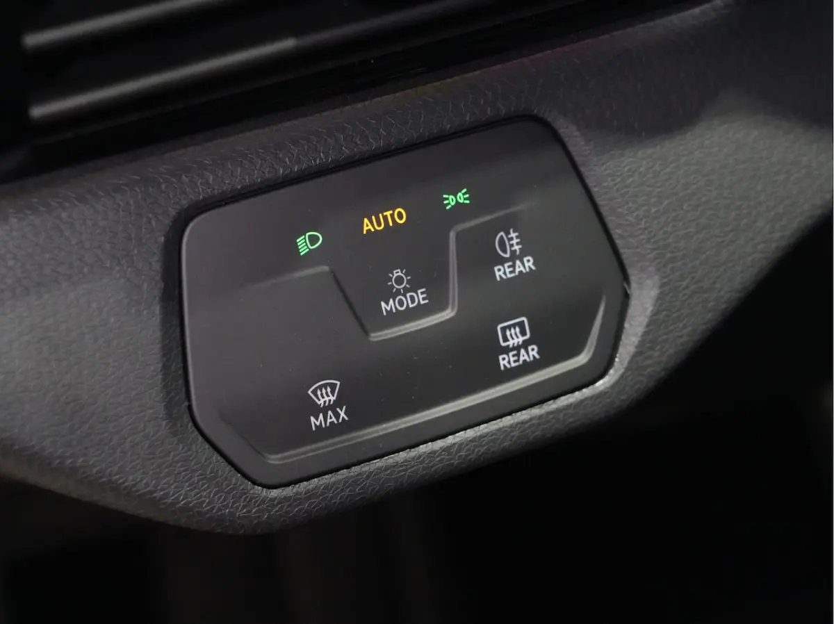 Pure 52 kWh 18'' Lichtmetalen velgen Carplay 253