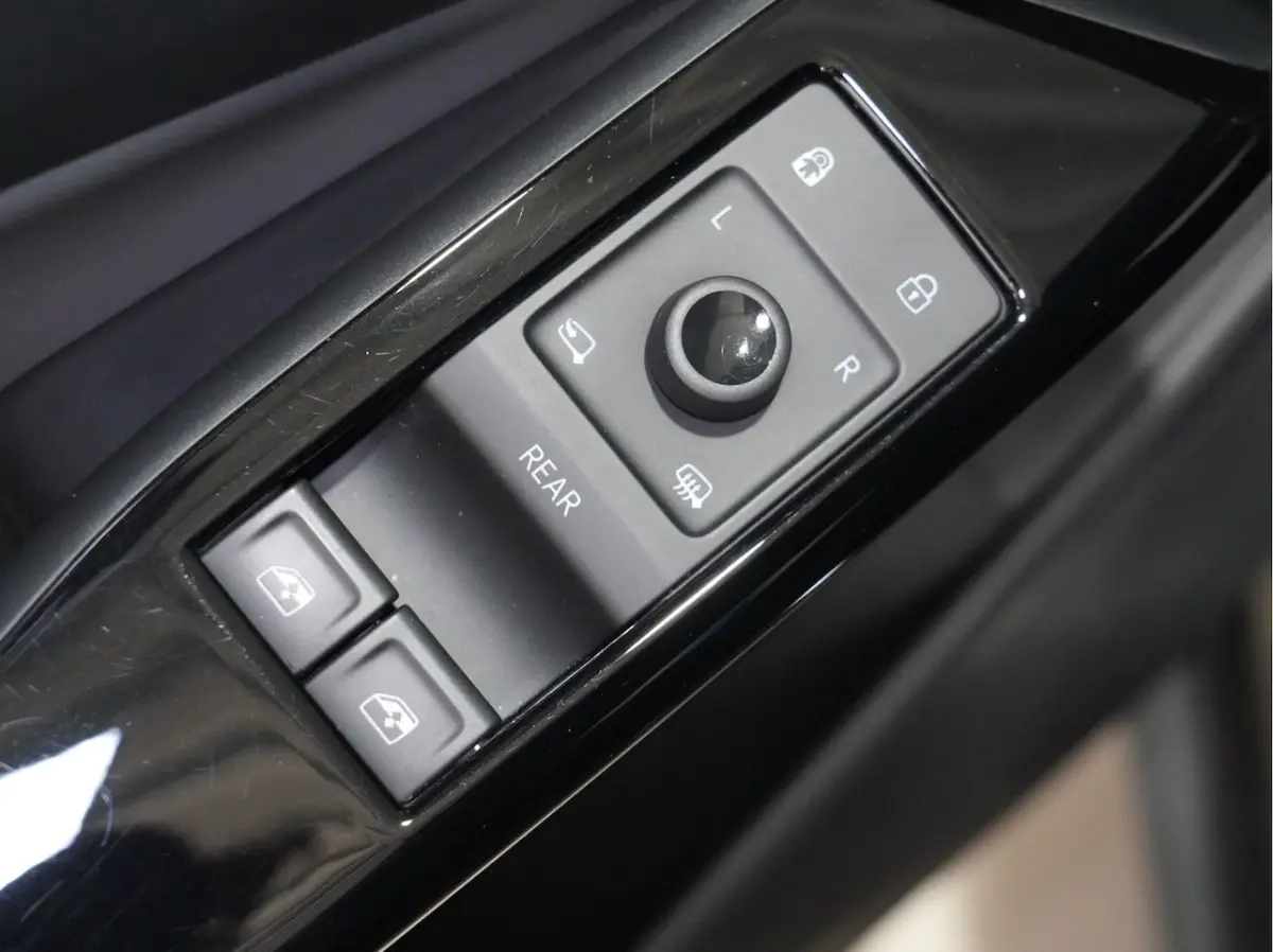 Pure 52 kWh 18'' Lichtmetalen velgen Carplay 253