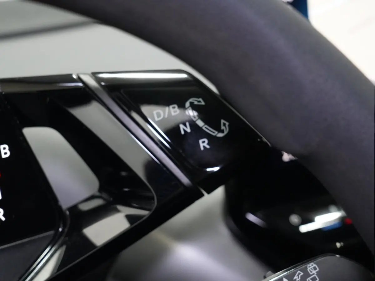 Pure 52 kWh 18'' Lichtmetalen velgen Carplay 253