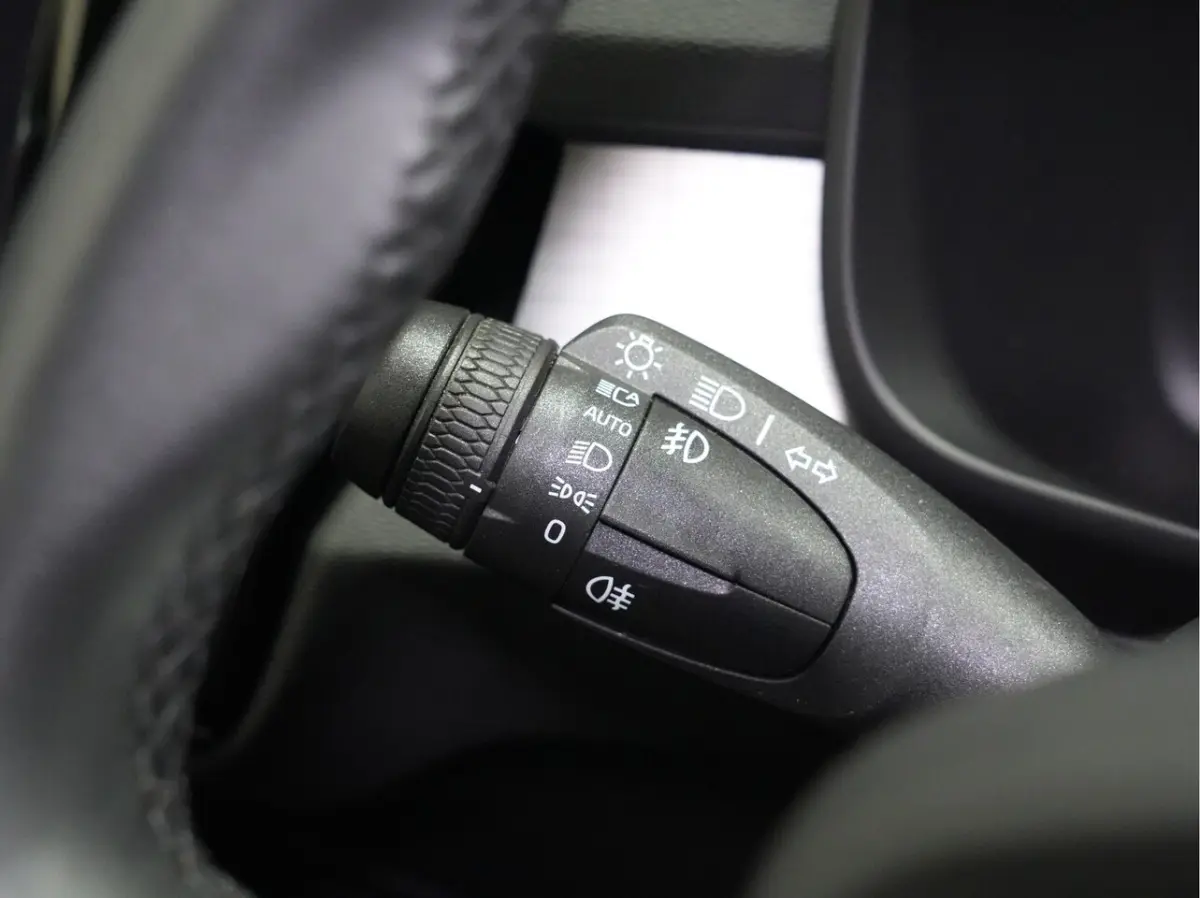 1.5 T4 Recharge Inscription | Leder | Pilot Assist | 19"Lm | Apple-Carplay 183