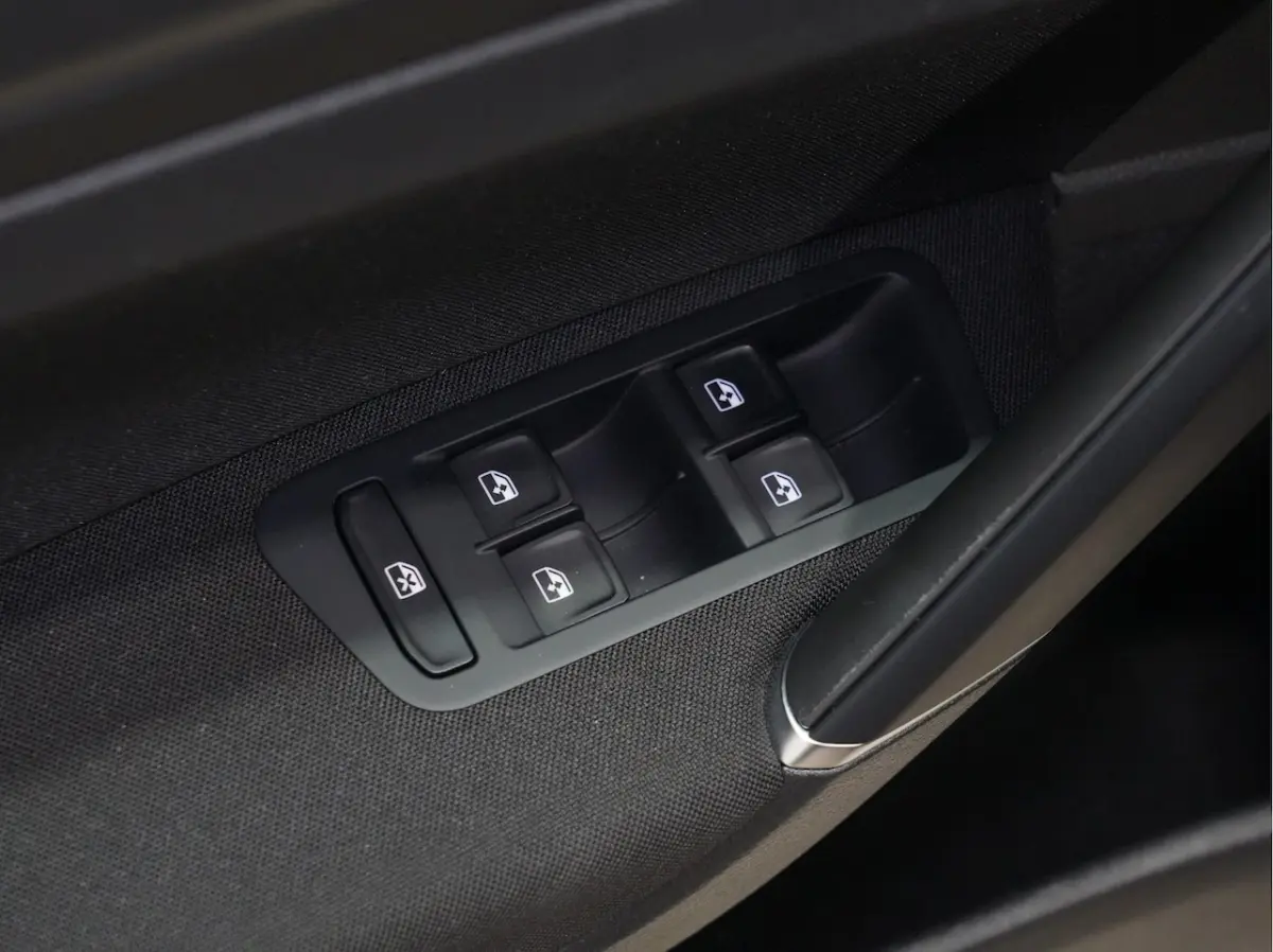 1.0 TSI 115pk DSG Comfortline Android/Carplay | Navigatie | Camera | ACC 181