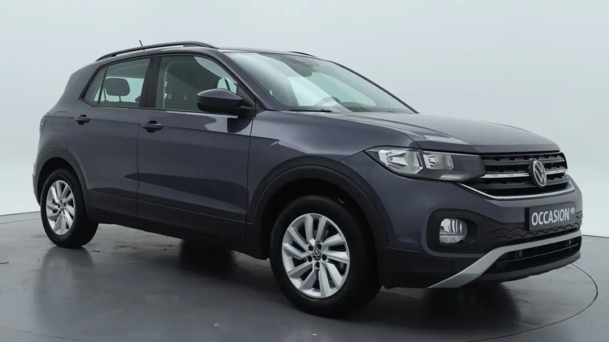 1.0 TSI 95pk Life | Navigatie | Keyless | Camera | Stoelverw. 013