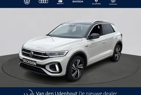 1.5 TSI DSG R-Line | IQ.Light | Camera | Keyless | 18" | Ascot Grey 147