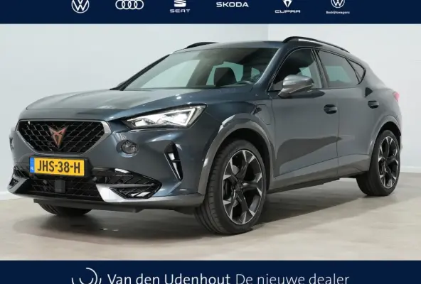 1.4 TSI eHybrid 204pk PHEV Adrenaline / Navigatie / Camera / Trekhaak / Elektrische achter