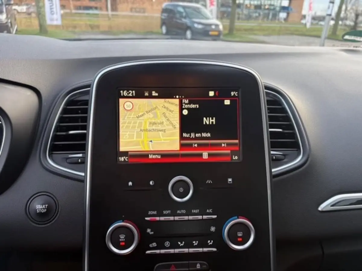 1.2 TCe Zen | Navi | Cruise | Trekhaak | 43.821 km Dealeronderhouden