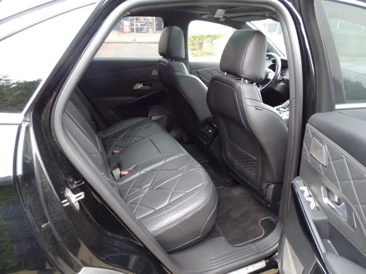 E-TENSE 4X4 PERF. L. Carplay-AircoClim-Pano-Media-