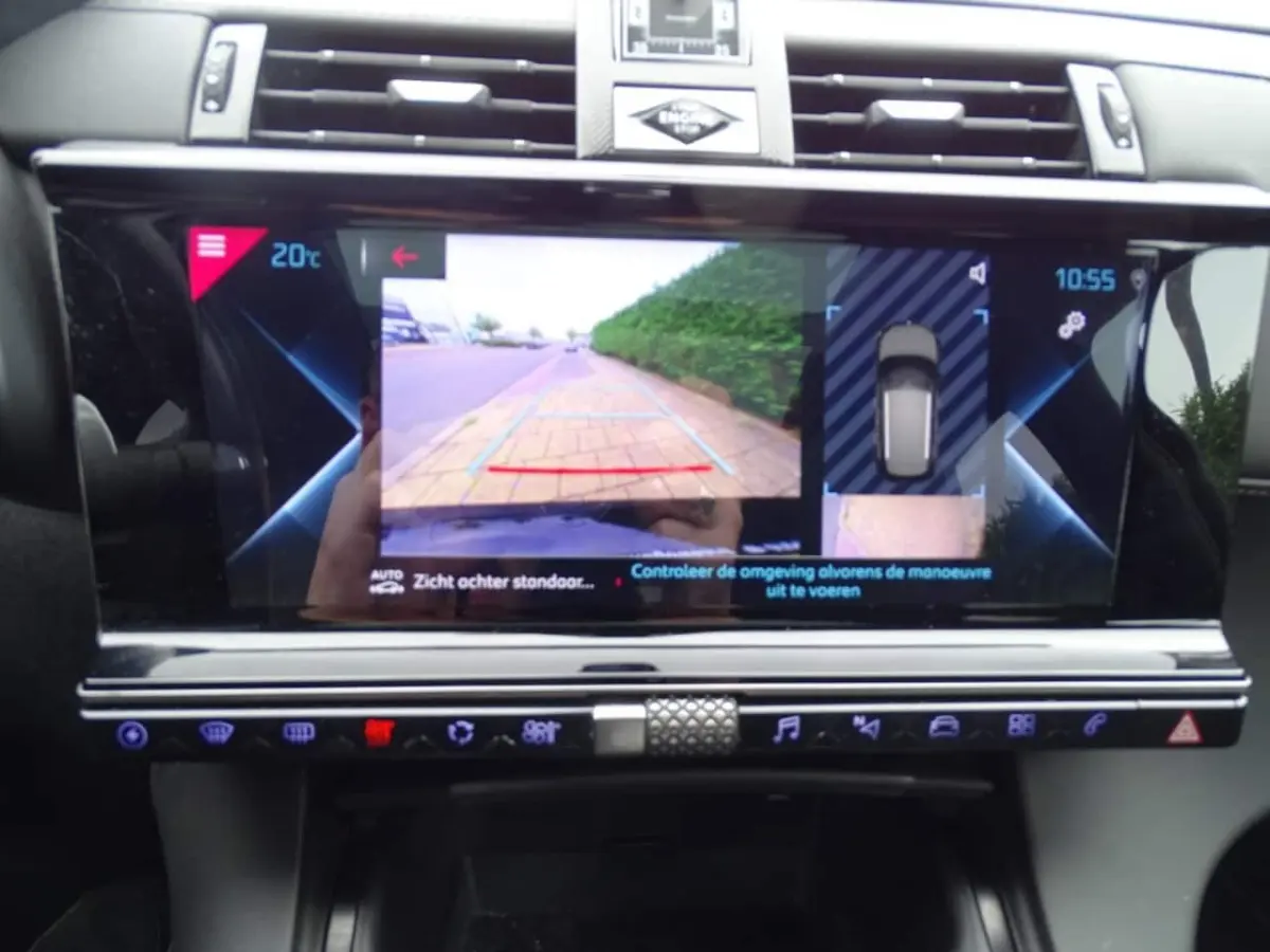 E-TENSE 4X4 PERF. L. Carplay-AircoClim-Pano-Media-