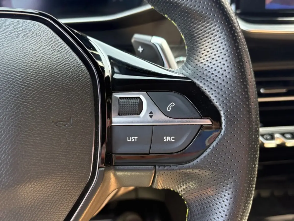 1.2 PURETECH 130PK AUT. GT FACELIFT NARDO-GREY NAVI CAMERA CARPLAY AIRCO LMV PDC