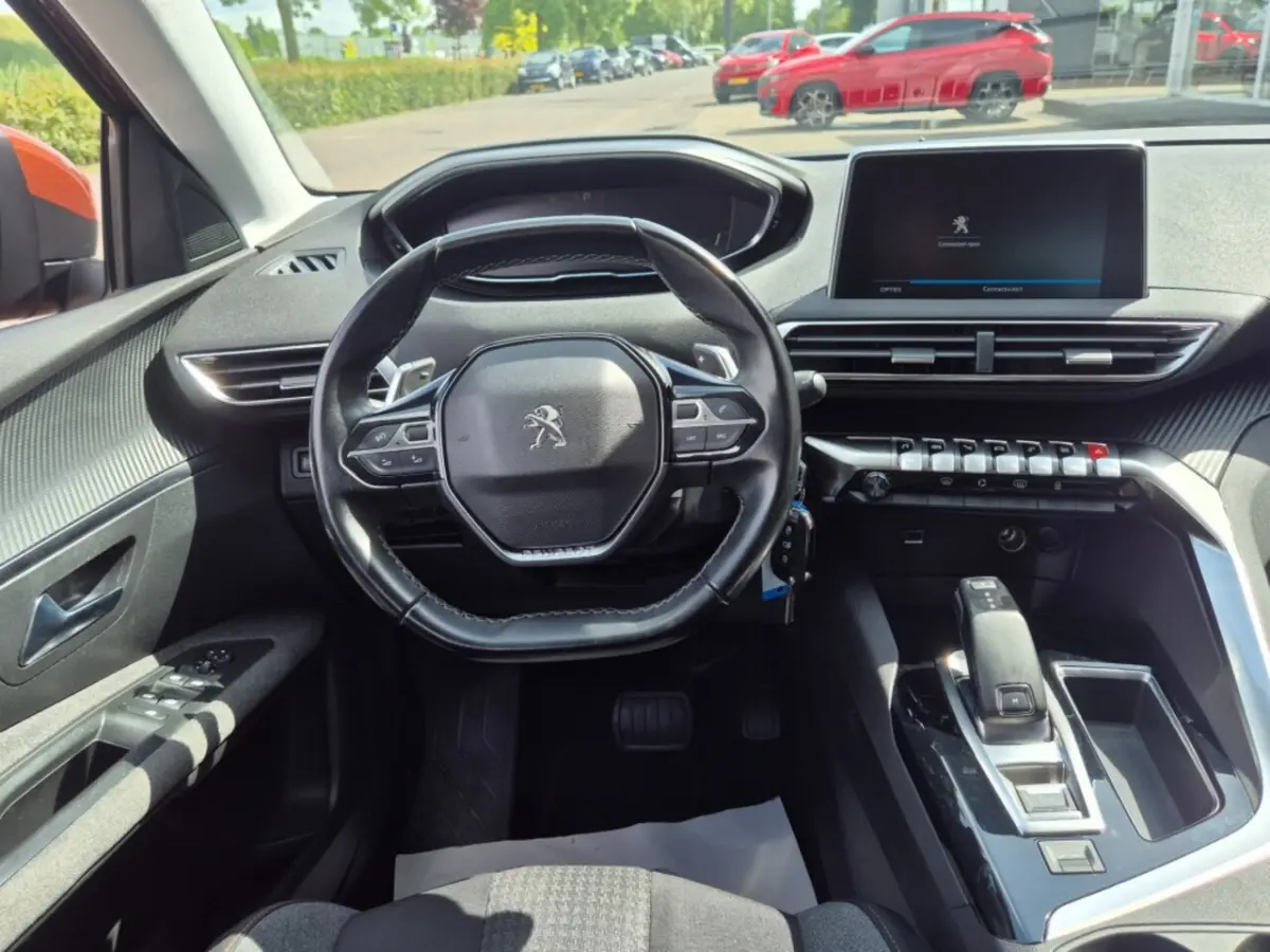 1.2 PURETECH AUT. 130PK ALLURE LED NAVIGATIE CARPLAY LMV AIRCO PDC